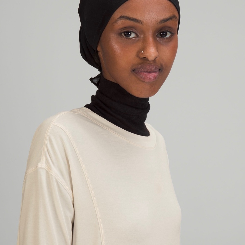 Lululemon Modal Pleated Back Long Sleeve Size 6 in WHTO - Picture 4 of 9